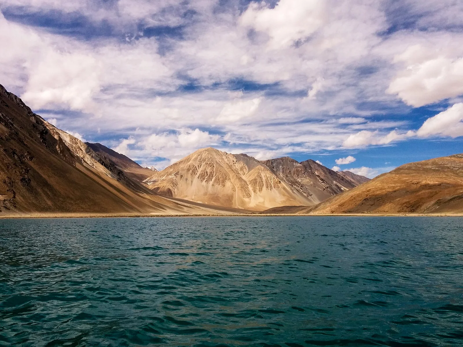 Pangong Tso at 14,000 feet, Ladakh